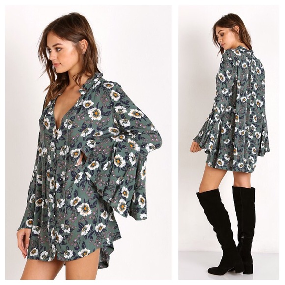 Free People Dresses & Skirts - Free People
Magic Mystery Tunic Dress