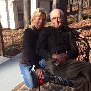 Meet your Posher, Laura