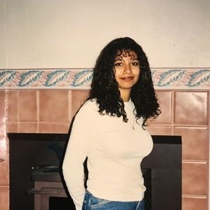 Meet your Posher, Lydia