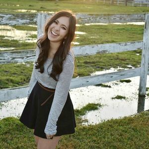 Meet your Posher, Deanna