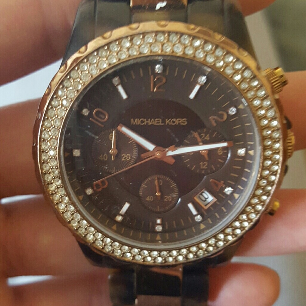 Turtle she'll & rose gold Michael Kors watch