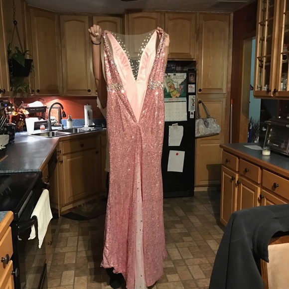 Prom dress - Picture 2 of 2