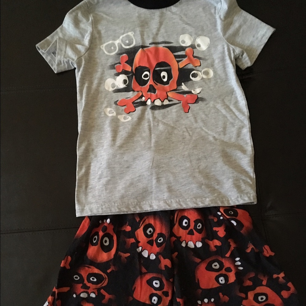 Circo kids 2pc pjs pajamas set LIKE NEW
