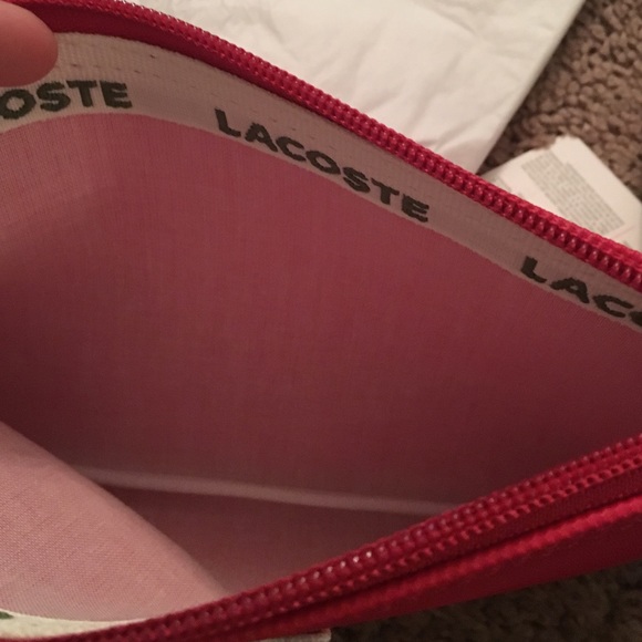 Lacoste wristlet - Picture 3 of 4