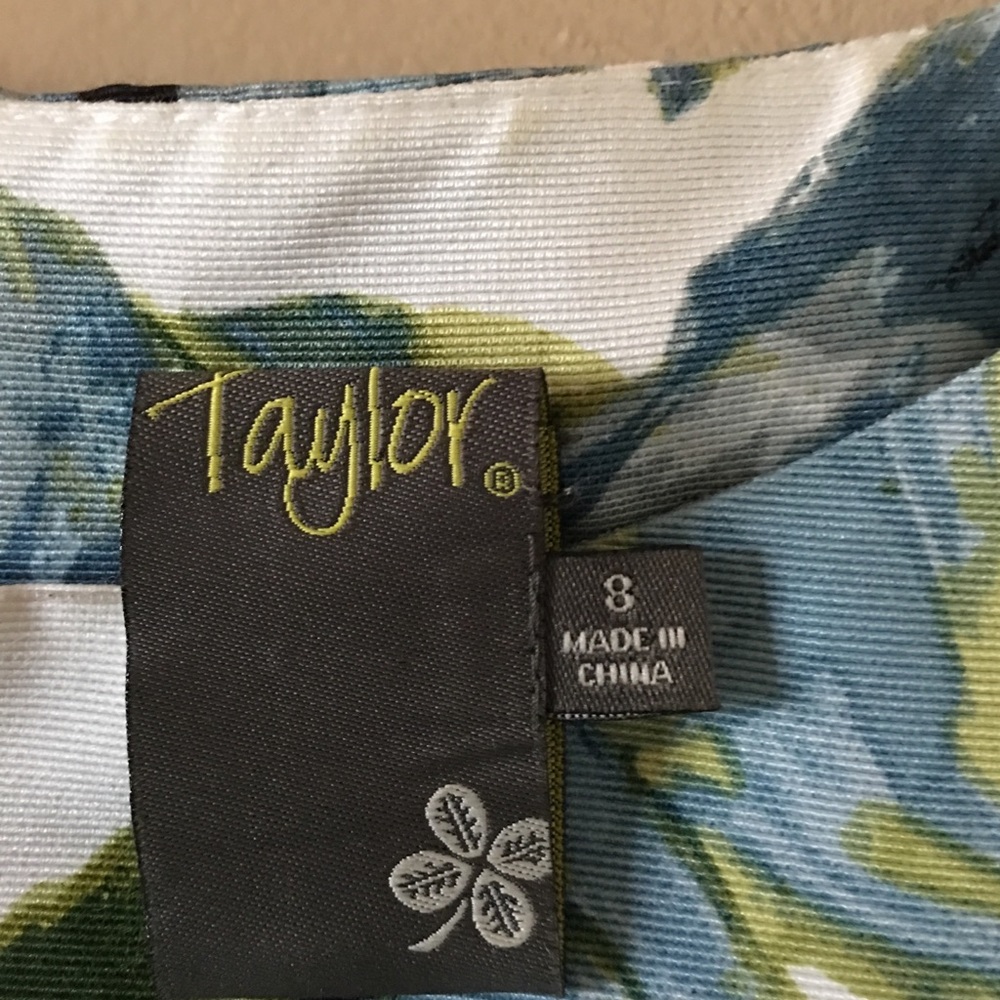 Dress / Reduced - Picture 2 of 8