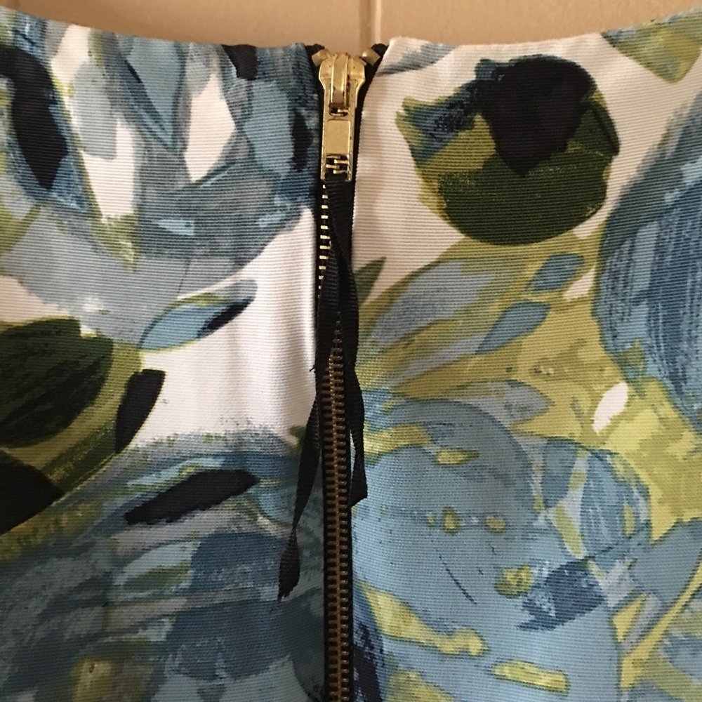 Dress / Reduced - Picture 6 of 8