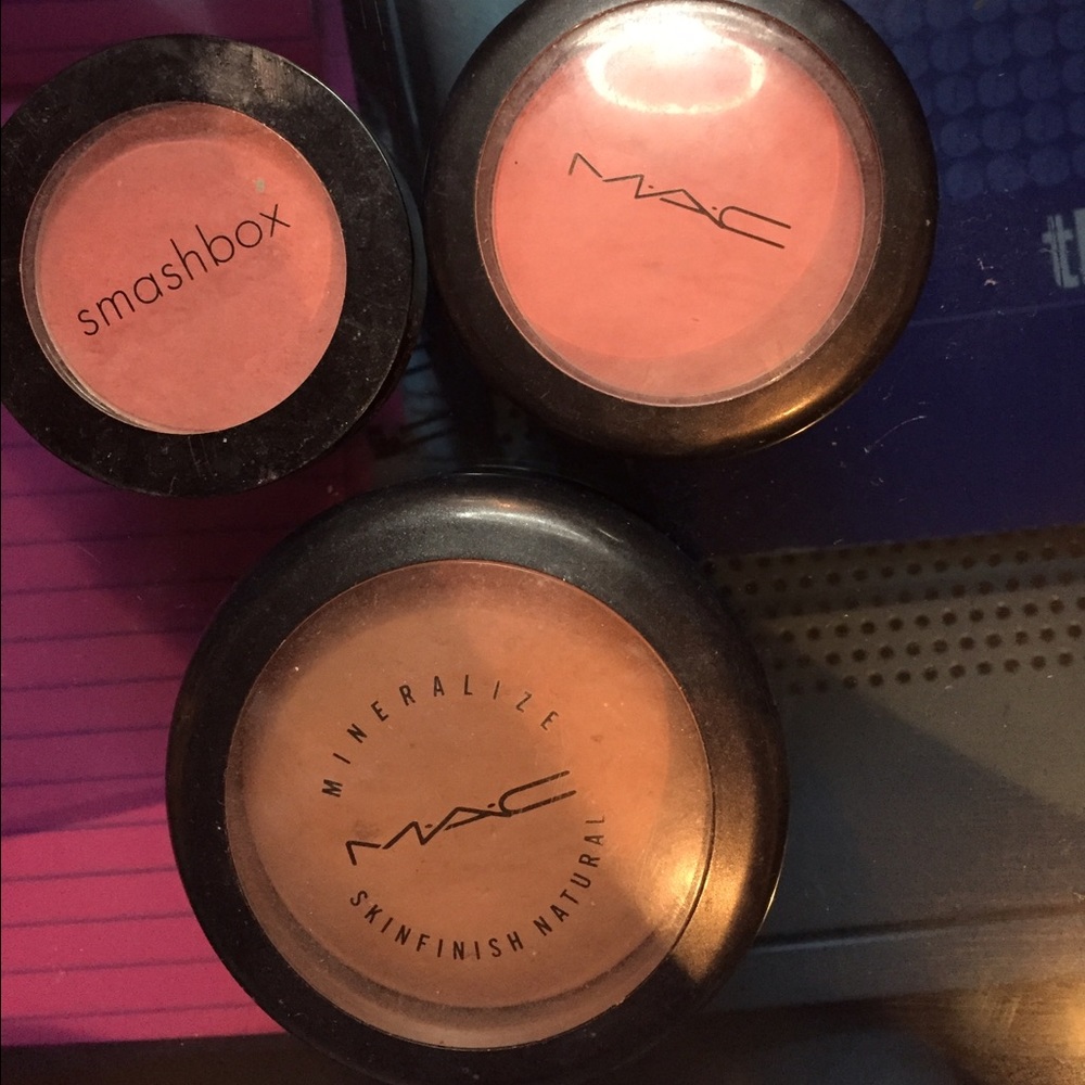 Mac make up