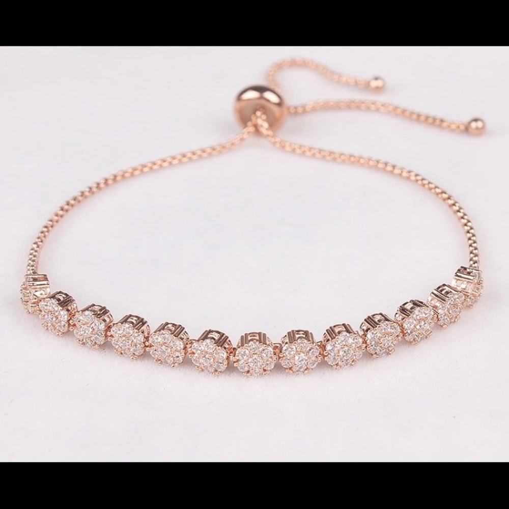 🆕 Adjustable Cubic Zirconia Crystal Bracelet