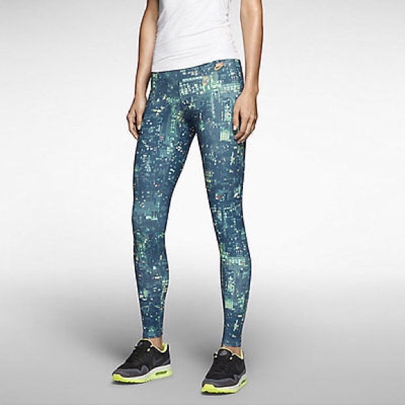 Nike Ru City Print Leggings - Picture 2 of 3
