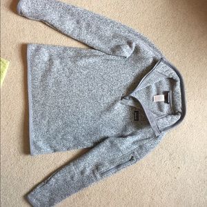 Women's Patagonia quarter zip. Perfect condition!