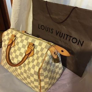 Louis Vuitton Speedy