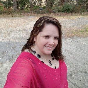 Meet your Posher, Holly