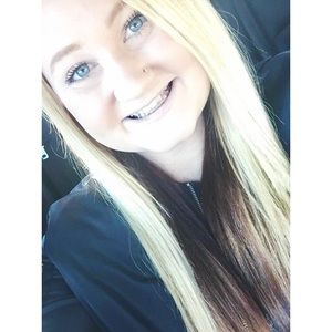 Meet your Posher, Vanessa