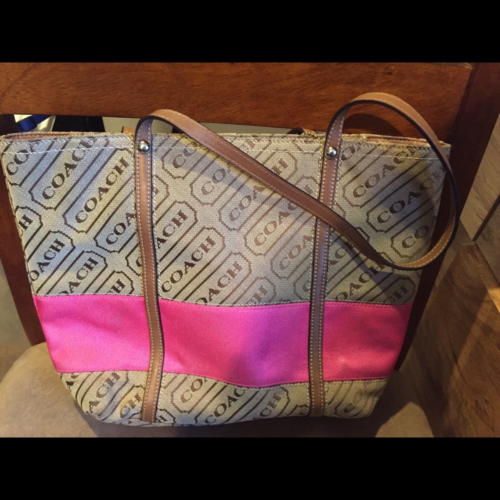 Authentic coach purse with pink stripe