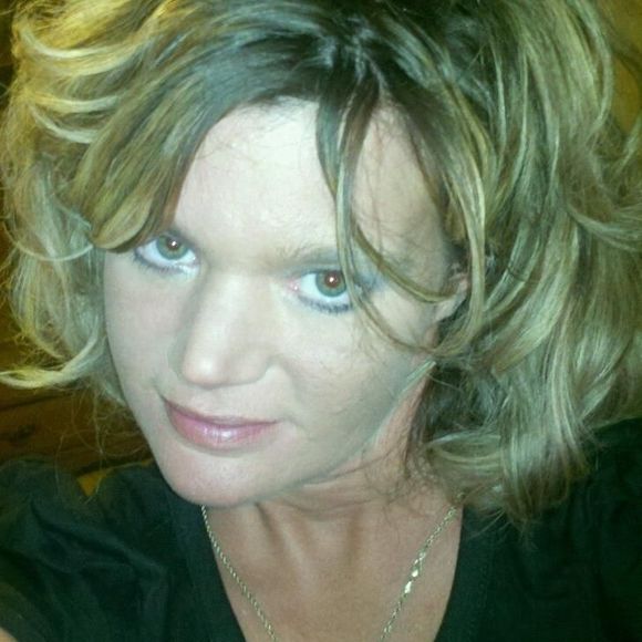 Meet your Posher, Wendy - Picture 1 of 1