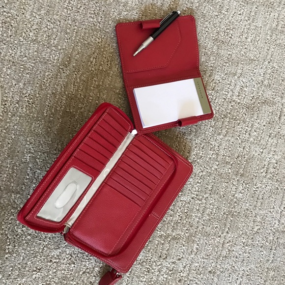 New Red Wallet and Notepad - Leevenger - Picture 1 of 8