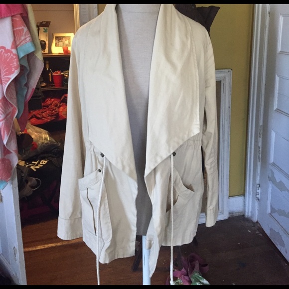 Francesca's Collections Jackets & Blazers - Cream Jacket