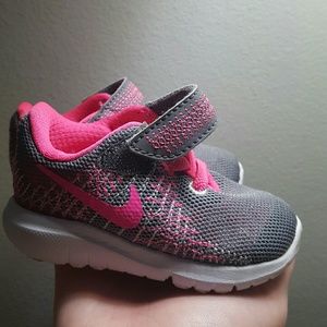 Baby Nike Flex Shoes NWOT