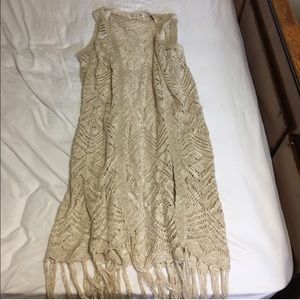 Sweater fringe vest