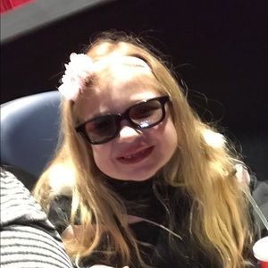 Meet your Posher, Robin