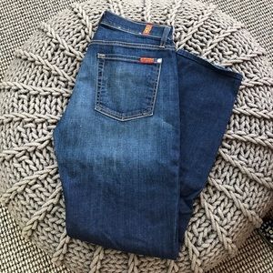 NWOT 7 for all mankind style the relaxed skinny NWOT 7 for all mankind style the relaxed skinny