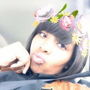 Meet your Posher, Rae