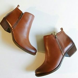 Lucky Brand Basel brown ankle bootie