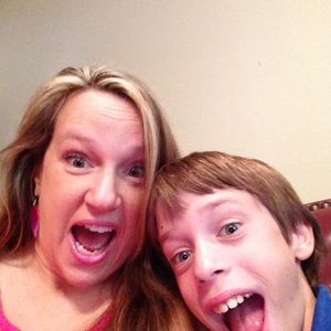 Meet your Posher, Allyson