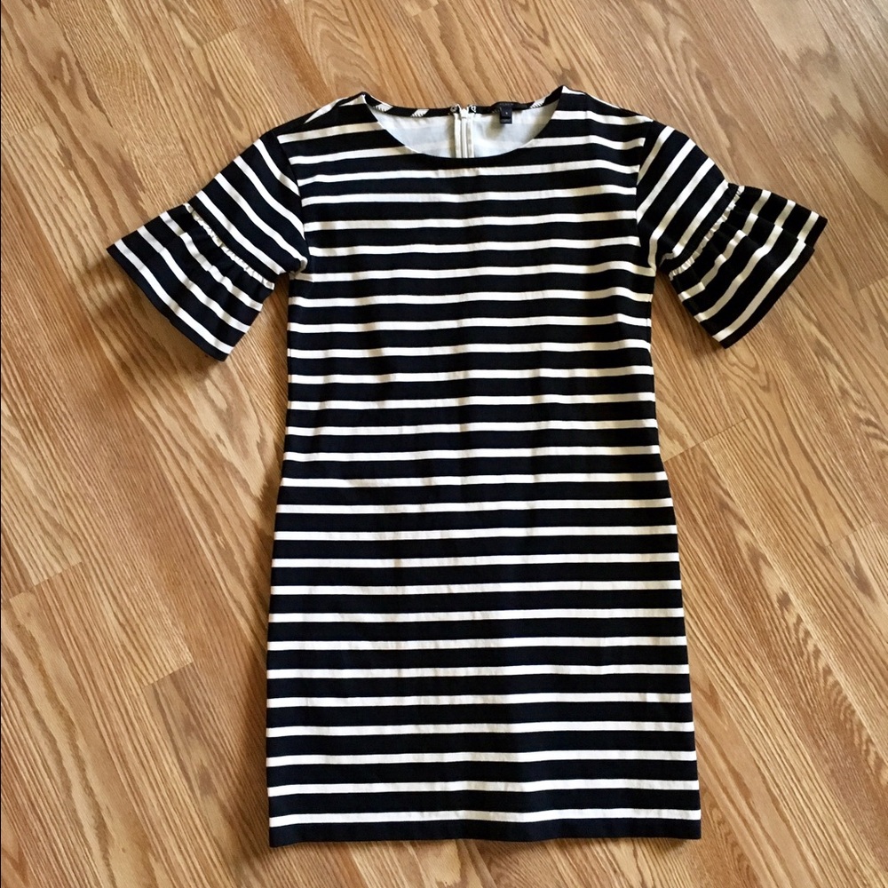 Jcrew ruffle sleeve shift NWOT