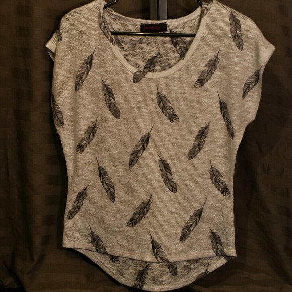 Annabelle Top Size Small - Picture 1 of 3