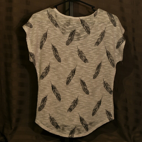 Annabelle Top Size Small - Picture 3 of 3