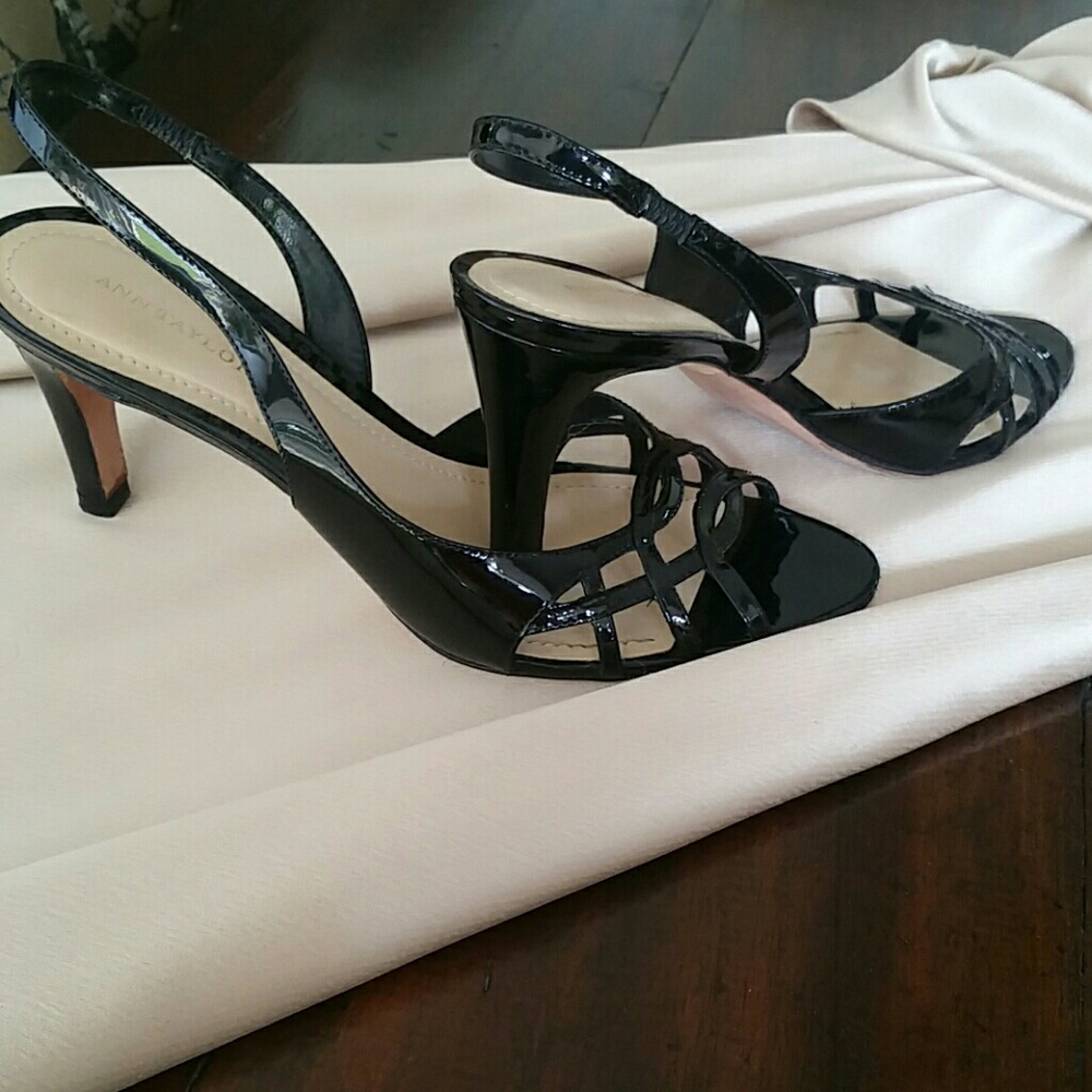 Ann Taylor patent leather slingback heels