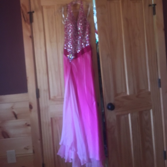 beautifulest prom dress I have ever seen size 0-2 - Picture 1 of 2