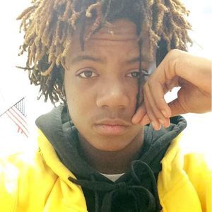 Meet your Posher, Cleo