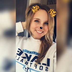 Meet your Posher, Sydnee