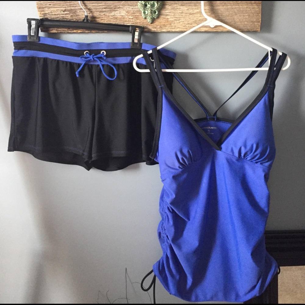 Swim suit