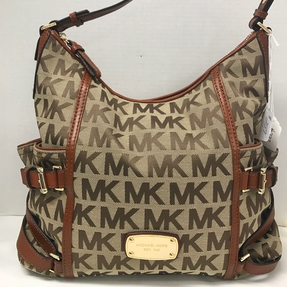 New Michael kors shoulder bag