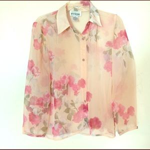 Petite Perceptions Top