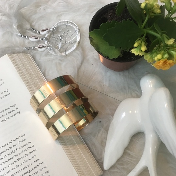 Gold 3 stripe cuff bracelet - Picture 1 of 4