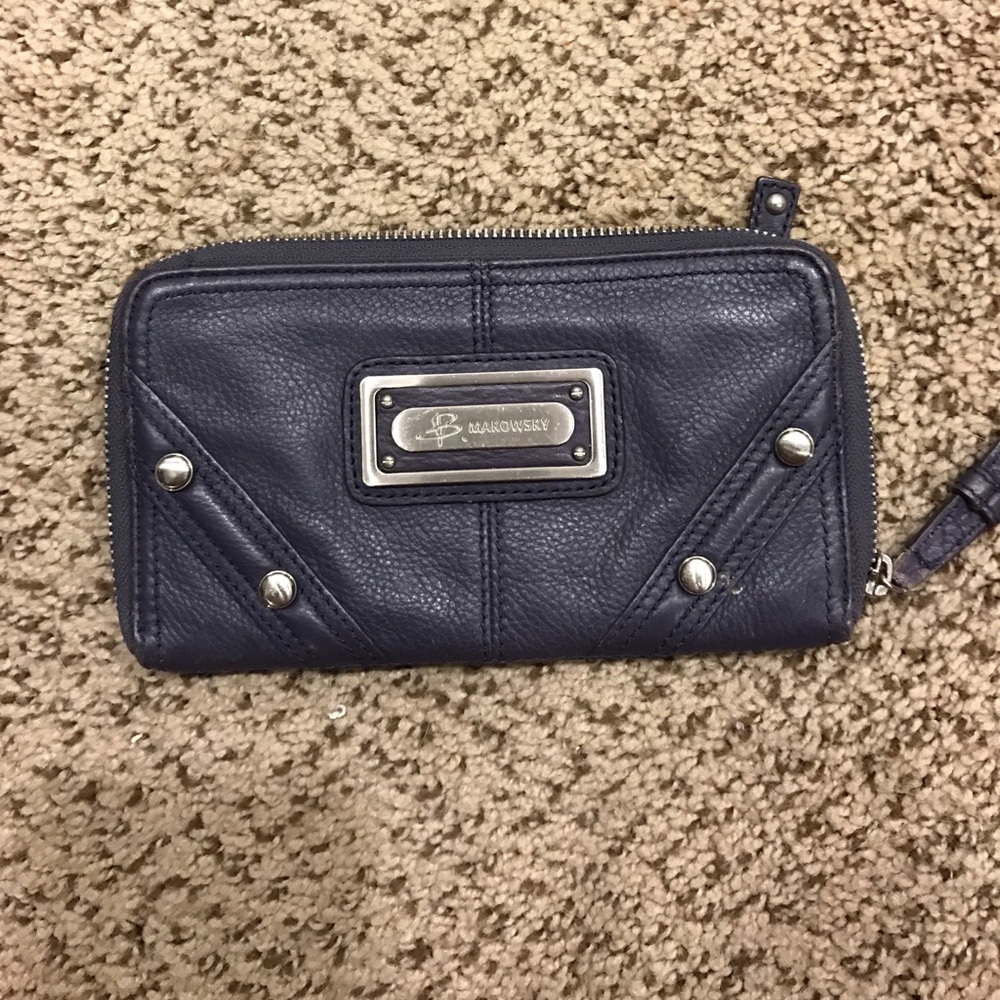 B. Makowsky Wallet