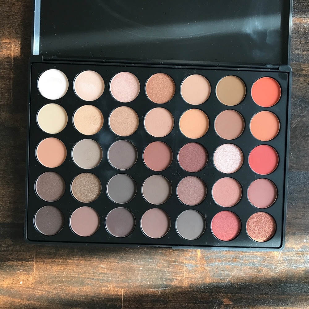 Morphe 35o pallet