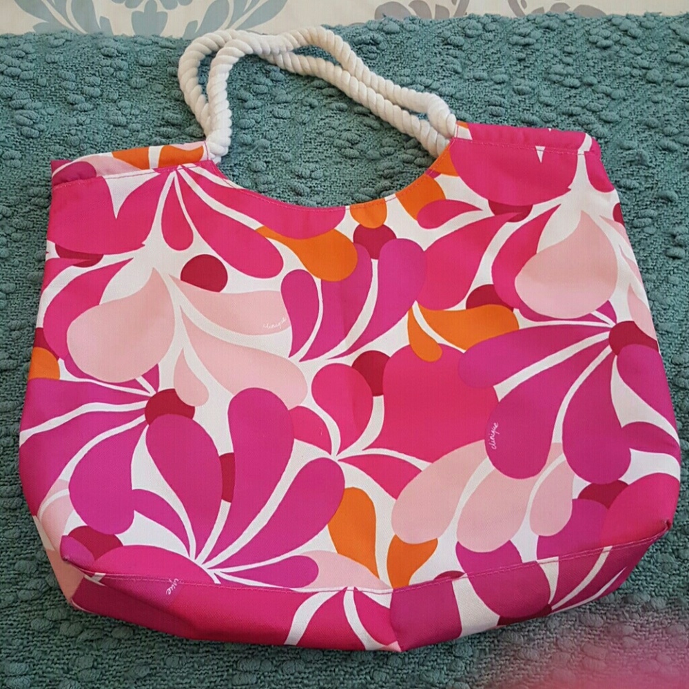 Clinique beach bag
