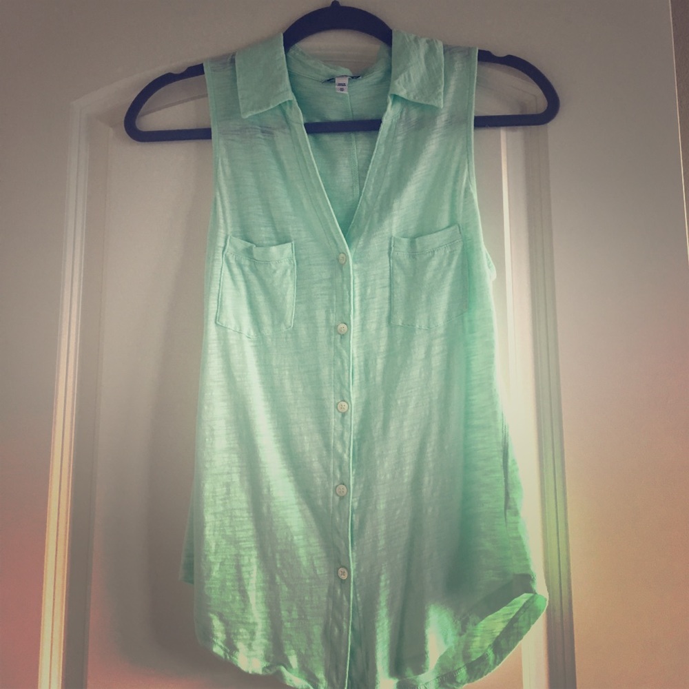 Express Mint button-up tank