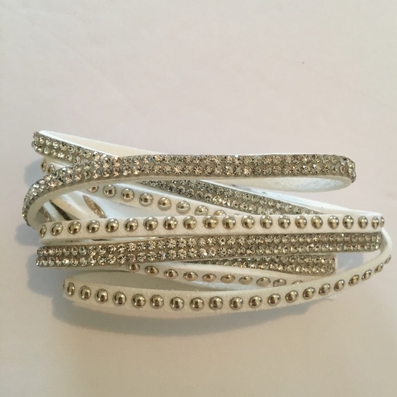 Boutique Jewelry - 💕💕RHINESTONE WRAP BRACELET