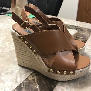 Steve Madden wedge Elinna