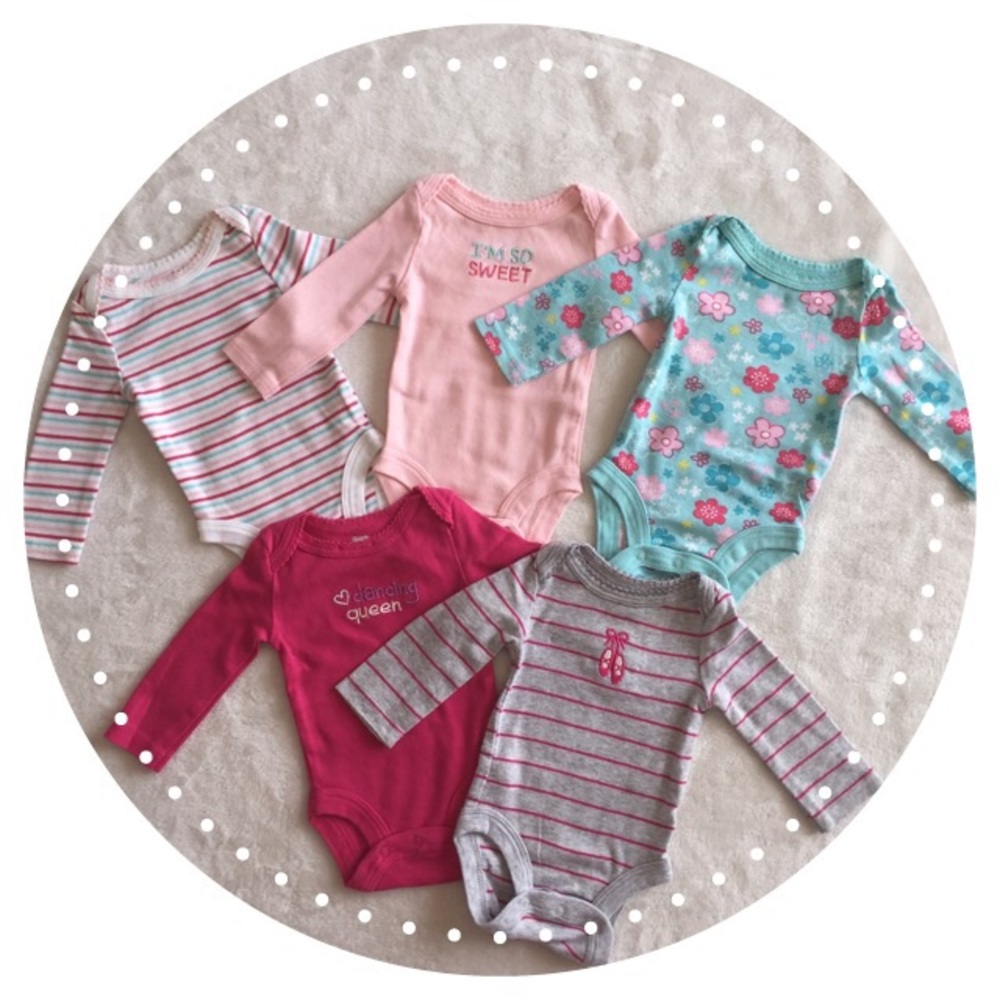 Bundle of 5- long sleeve bodysuits.