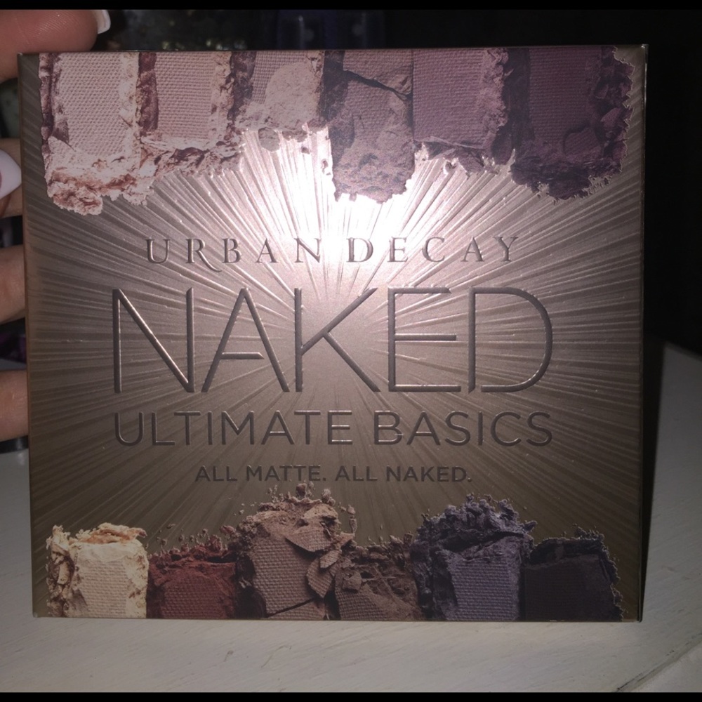 BNIB UD NAKED ULTIMATE BASICS