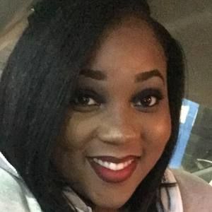 Meet your Posher, Tinisha