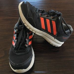 Boys Adidas Sneakers