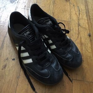 Adidas Sambas shoes - 8